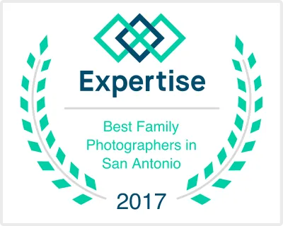 2017 Award from Expertise.com for Best Family Photographers in San Antonio