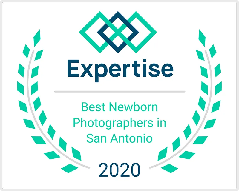 2020 Award from Expertise.com for Best Newborn Photographers in San Antonio